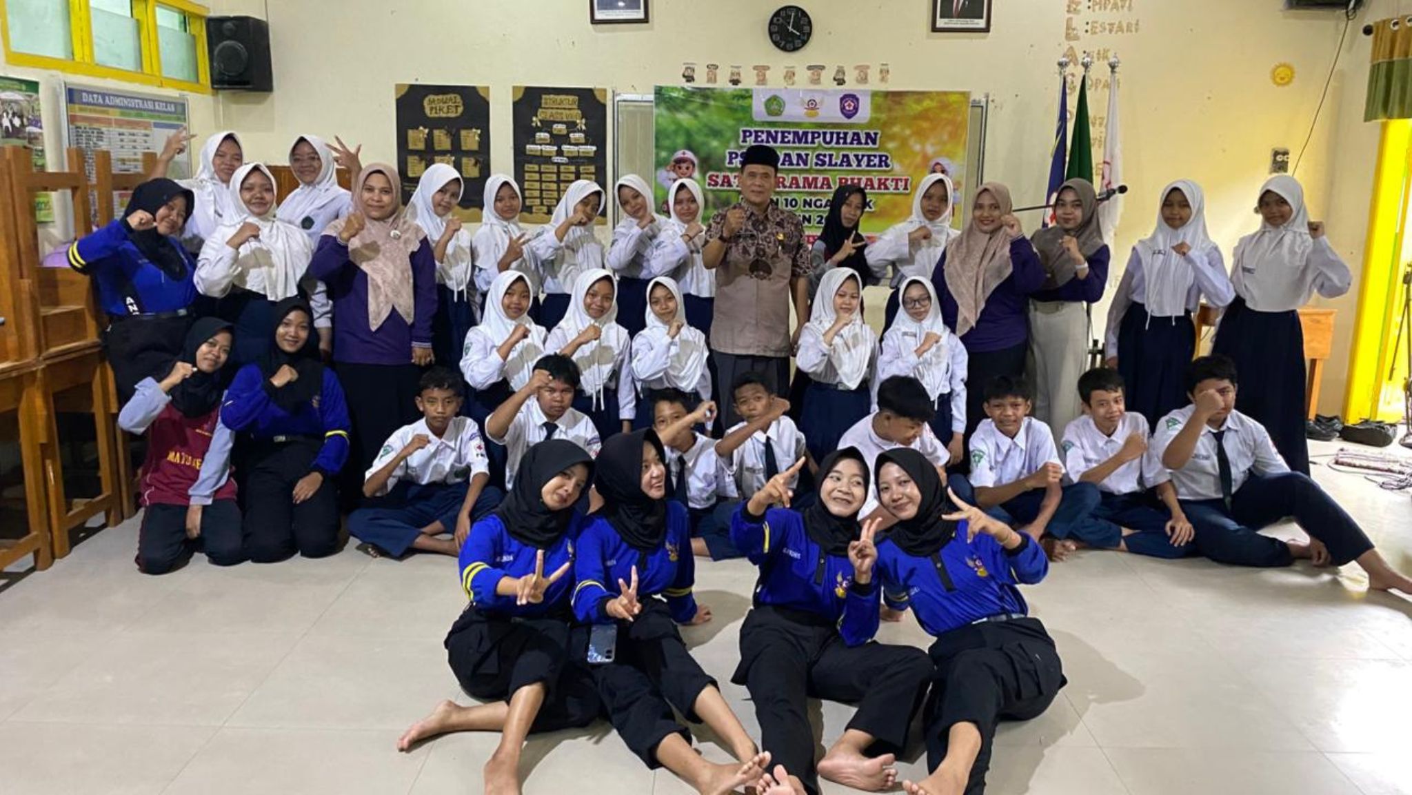 Kegiatan Penempuhan PSL dan Slayer di MTsN 10 Nganjuk Berjalan Lancar