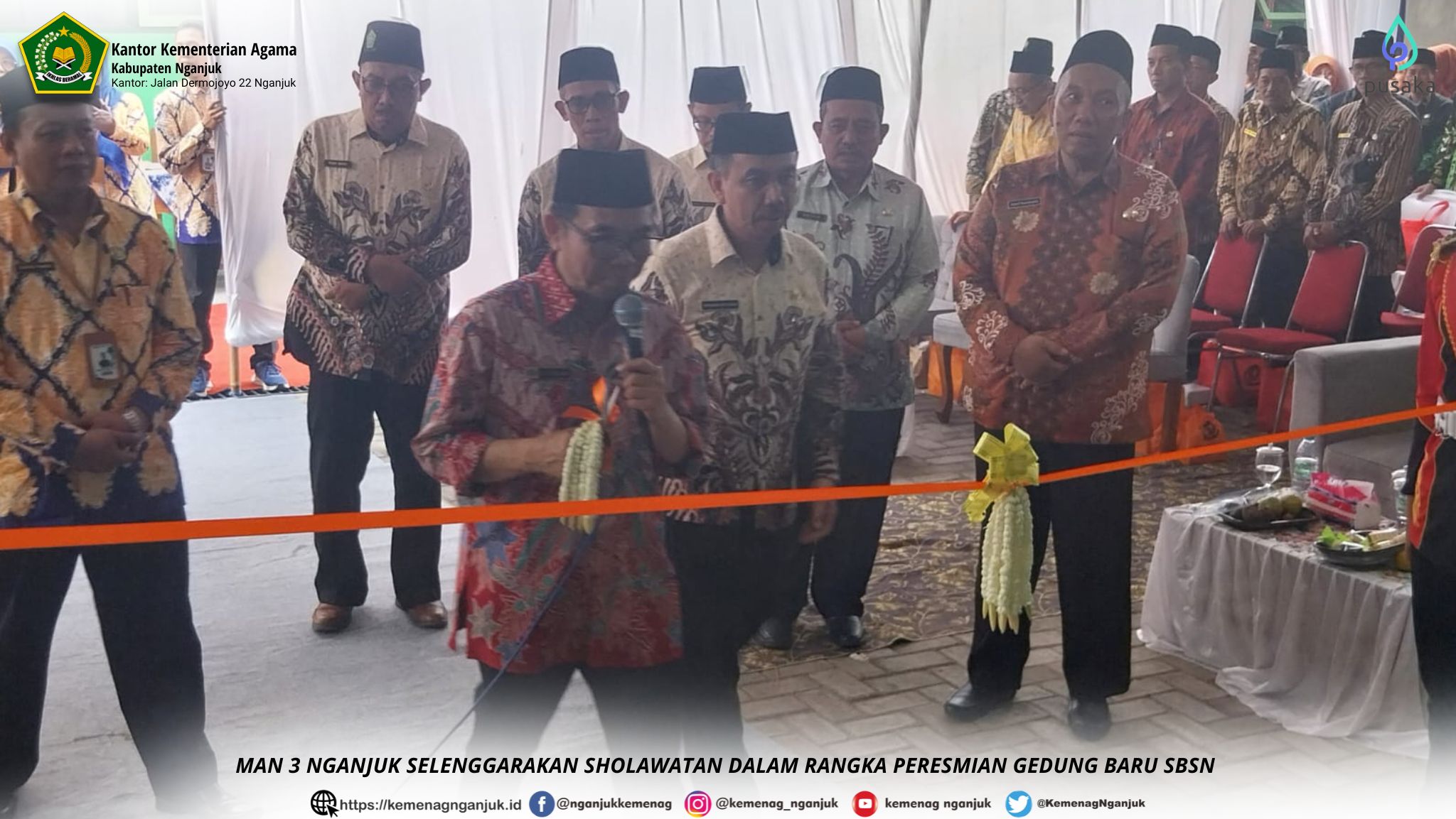 MAN 3 NGANJUK SELENGGARAKAN SHOLAWATAN DALAM RANGKA PERESMIAN GEDUNG BARU SBSN